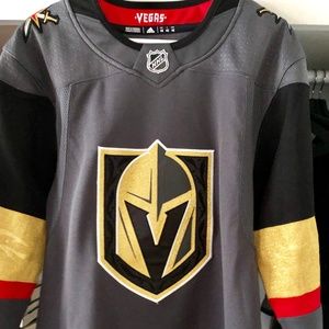 Vegas Golden Knights Jersey USA 42 Fits XSMALL